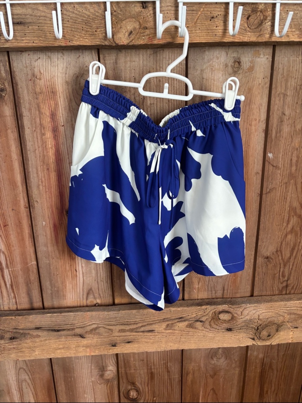 CROSBY by Mollie Burch Royal Blue & White Abstract elastic waist/pockets
